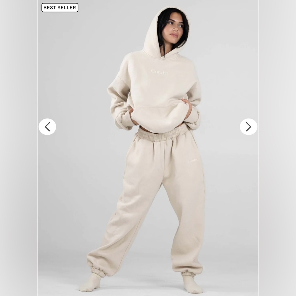 Cmfrt signature fit  matching sweatpants and hoodie